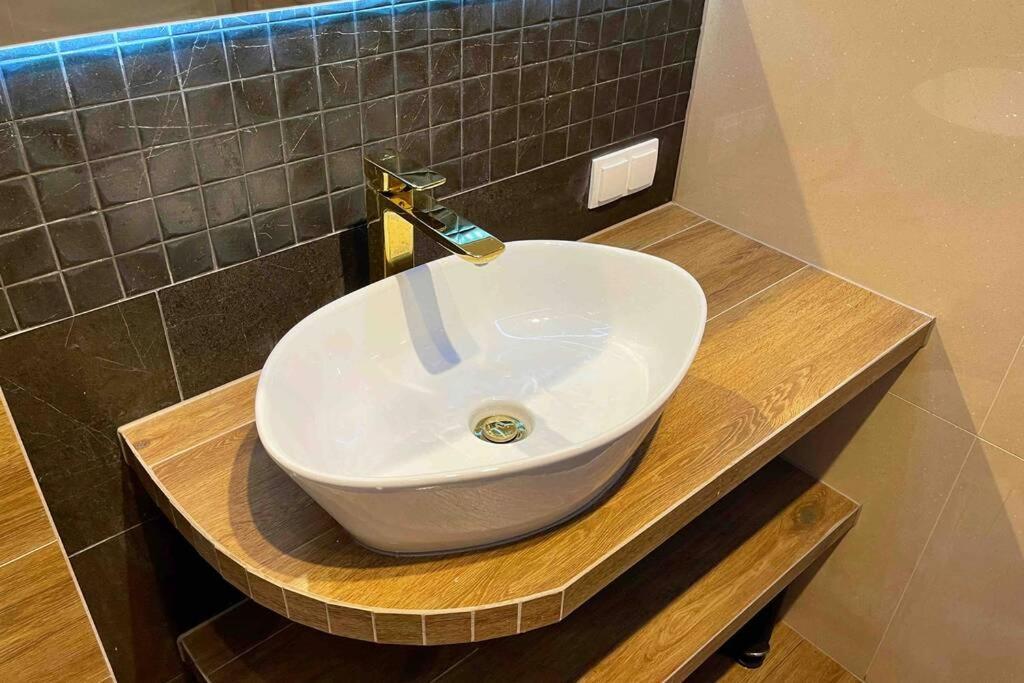 Hawaii Beach Lounge, Loft Z Jacuzzi I Tarasem - Sloneczne Tarasy W Porta Mare, Dziwnówek Kültér fotó