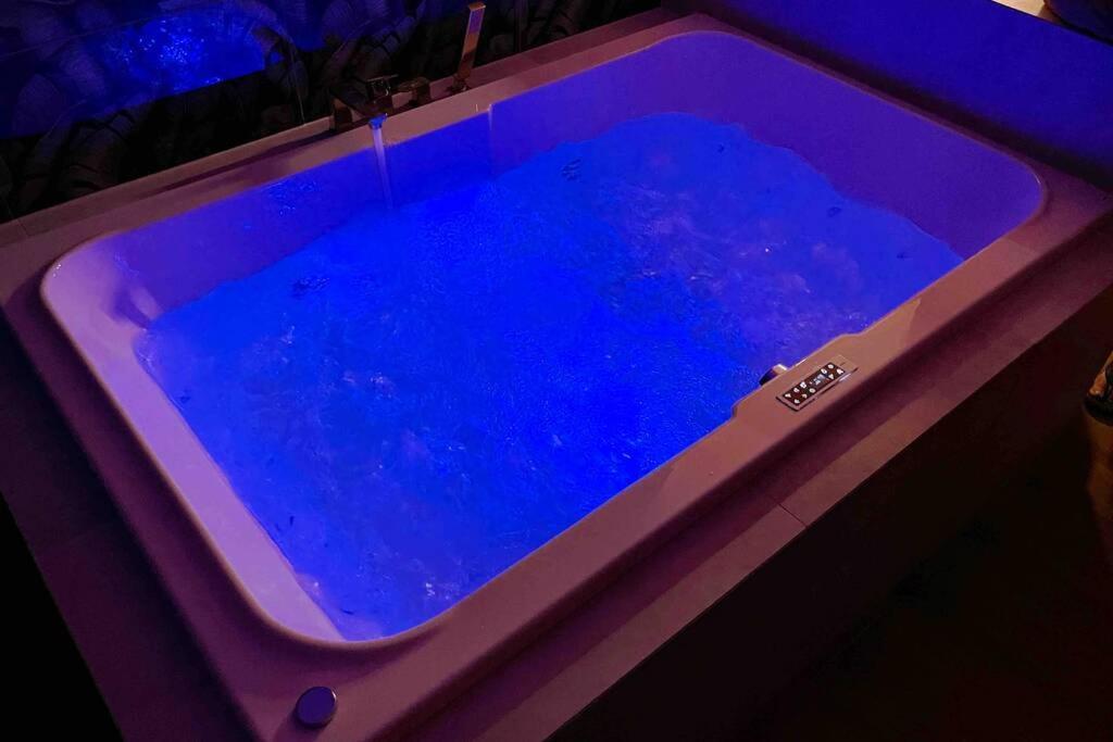 Hawaii Beach Lounge, Loft Z Jacuzzi I Tarasem - Sloneczne Tarasy W Porta Mare, Dziwnówek Kültér fotó